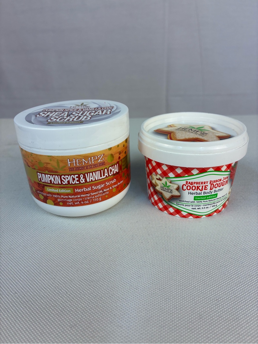NIP 2Pk Hempz Holiday Scented Products